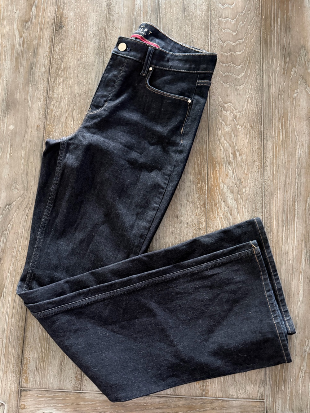 Women’s Black Sculpting Slim Jeans